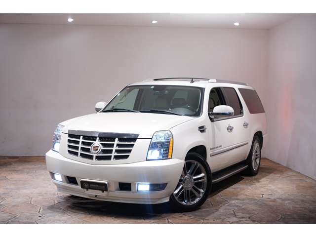 Cadillac エスカレード 6