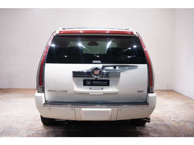 Cadillac エスカレード 9
