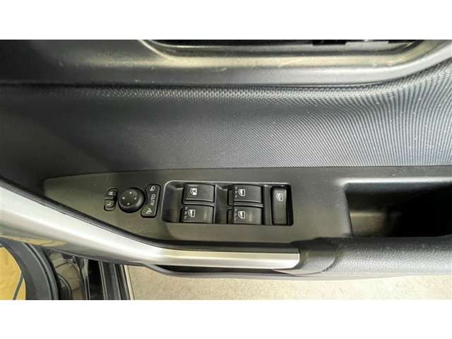 Toyota Raize 12