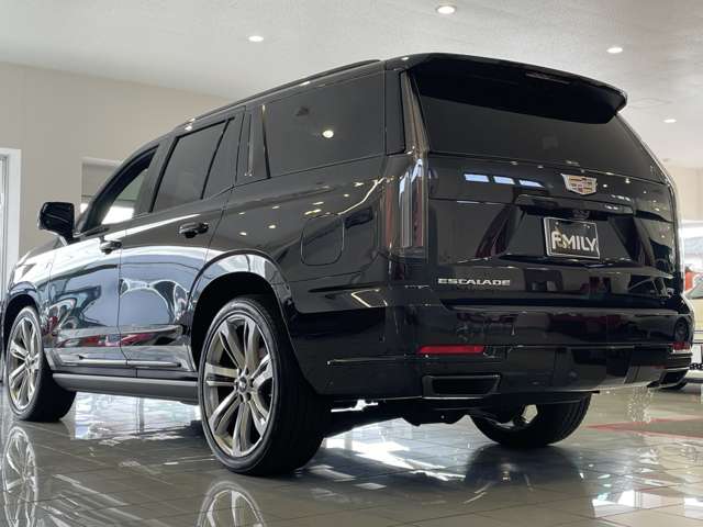 Cadillac エスカレード 9