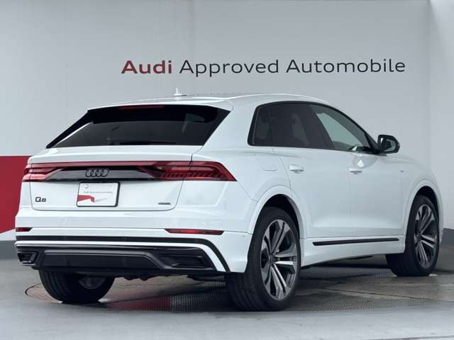 Audi Q8 7