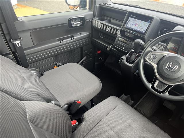 Honda N-VAN 12