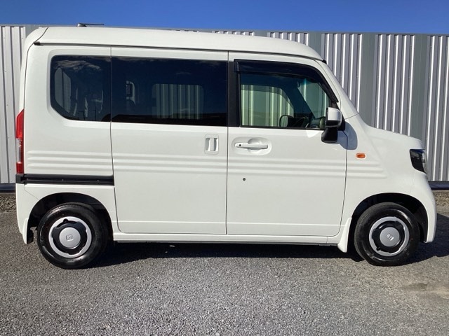 Honda N-VAN 4