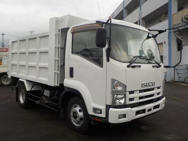 Isuzu Forward 3