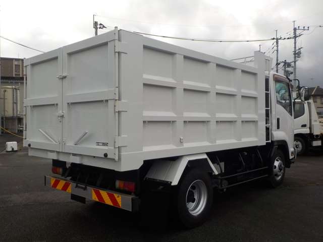 Isuzu Forward 5