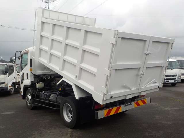 Isuzu Forward 7