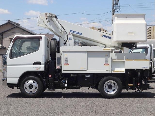 Mitsubishi Fuso Canter 9