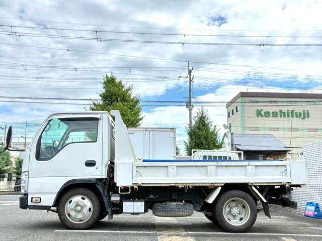 Isuzu Elf 6