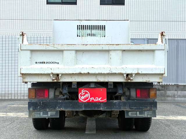 Isuzu Elf 10