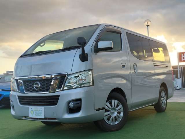 Nissan NV350 Caravan 12