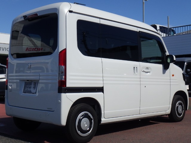 Honda N-VAN 9