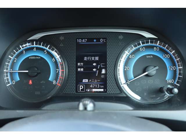 Mitsubishi eK X 12