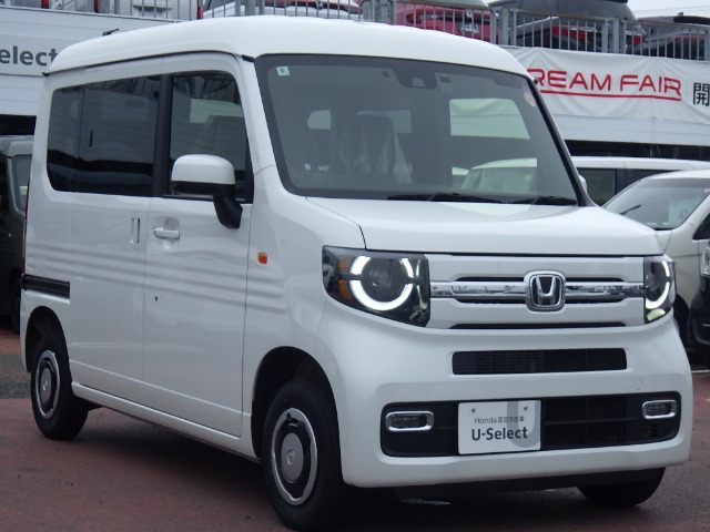 Honda N-VAN 8