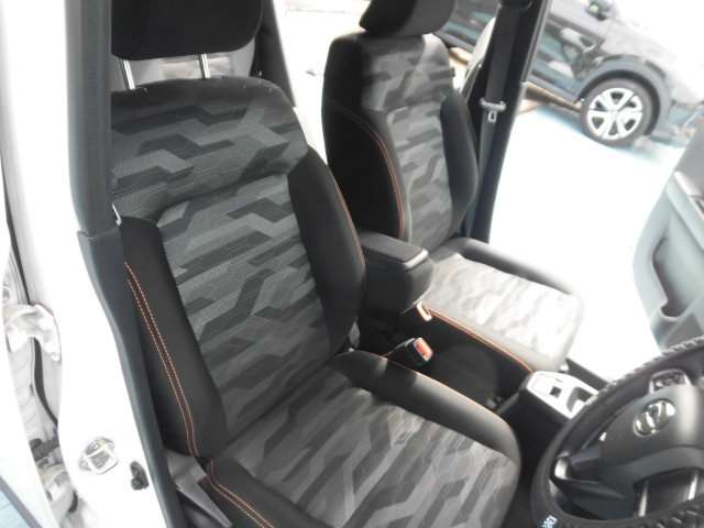 Daihatsu Taft 12