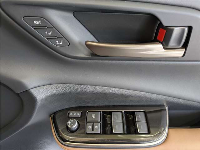 Toyota Crown Sport 11