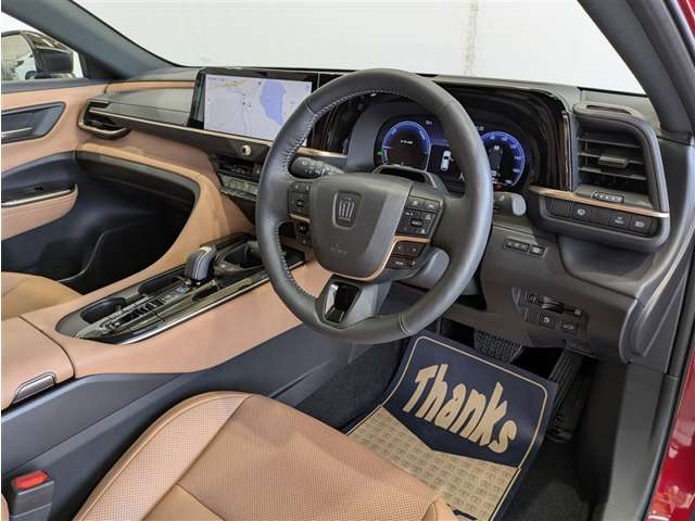 Toyota Crown Sport 4