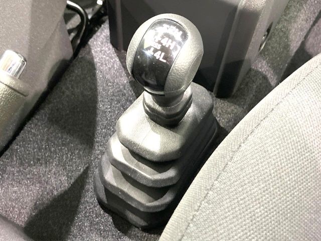 Suzuki Jimny Nomade 4