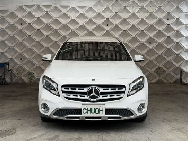 Mercedes-Benz GLA-Class 8