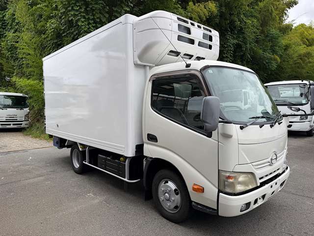 Hino Dutro 5