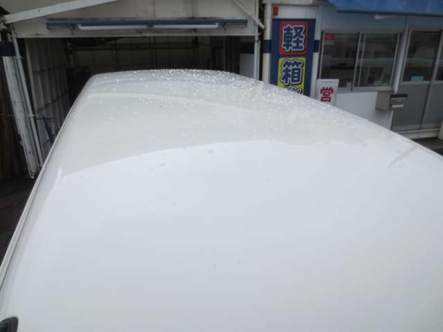Daihatsu Hijet Cargo 9