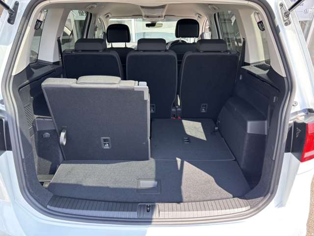 Volkswagen ゴルフトゥーラン 6