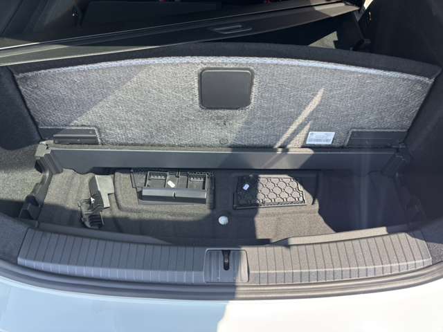 Volkswagen ゴルフトゥーラン 8