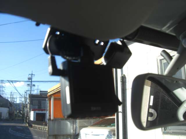 Daihatsu Hijet Cargo 12