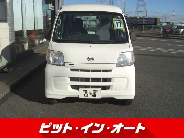 Daihatsu Hijet Cargo 4