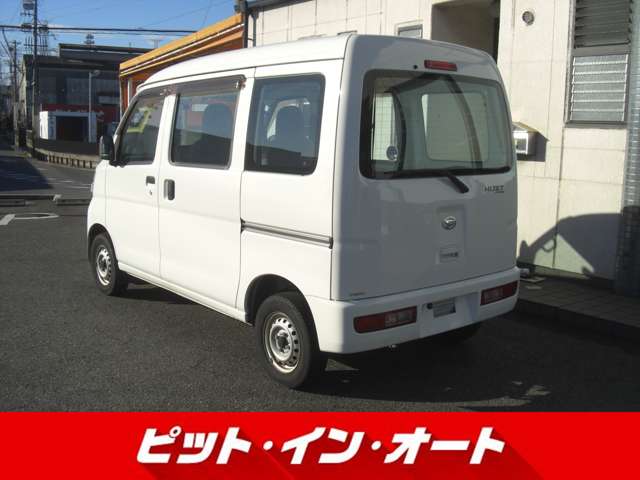 Daihatsu Hijet Cargo 9