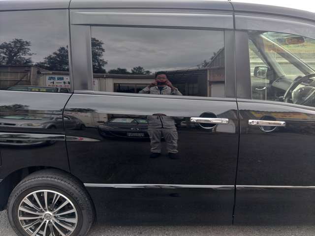 Nissan Serena 8