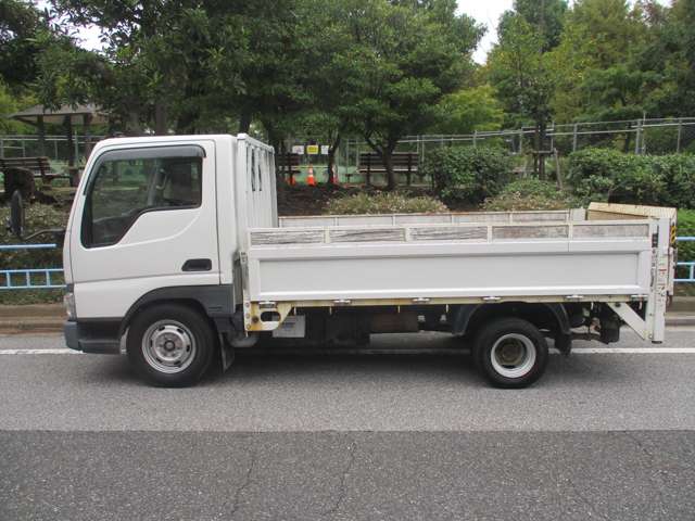 Mazda Titan Dash 6