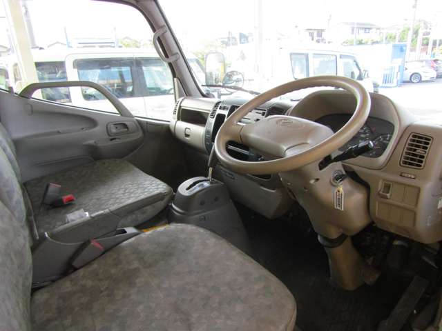 Toyota Toyoace 5
