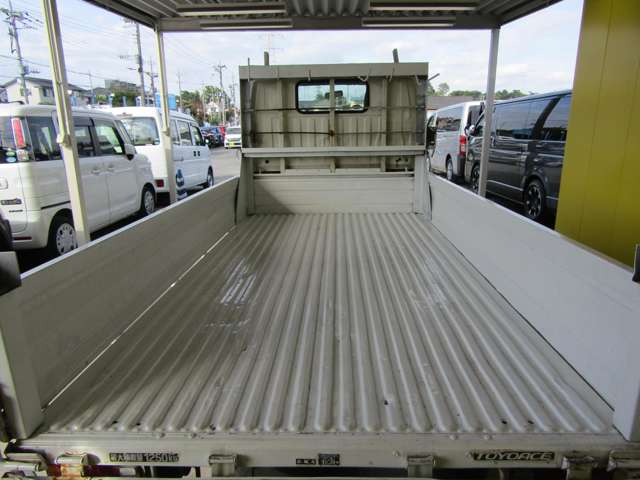 Toyota Toyoace 8