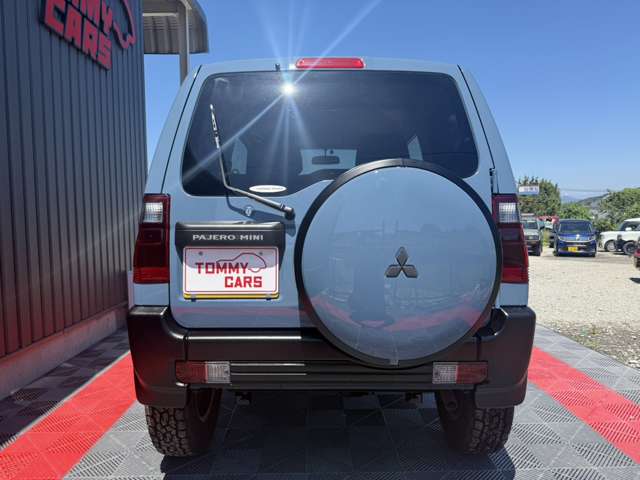 Mitsubishi Pajero Mini 6