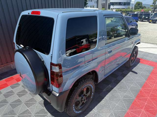 Mitsubishi Pajero Mini 10