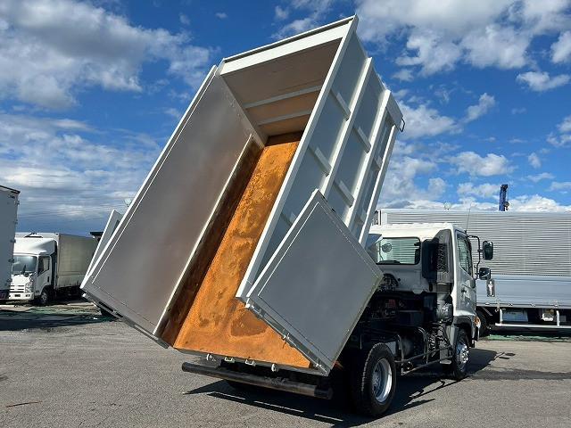 Hino Ranger 12