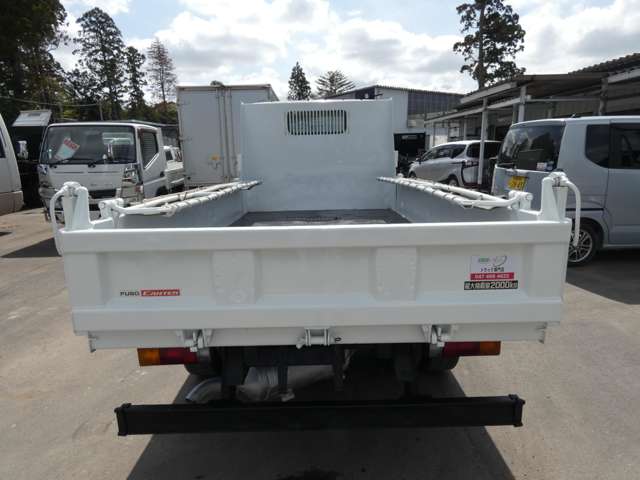 Mitsubishi Fuso Canter 8