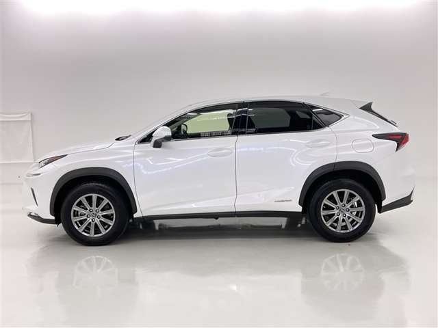 Lexus NX 5