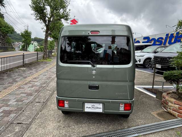 Suzuki Every 8