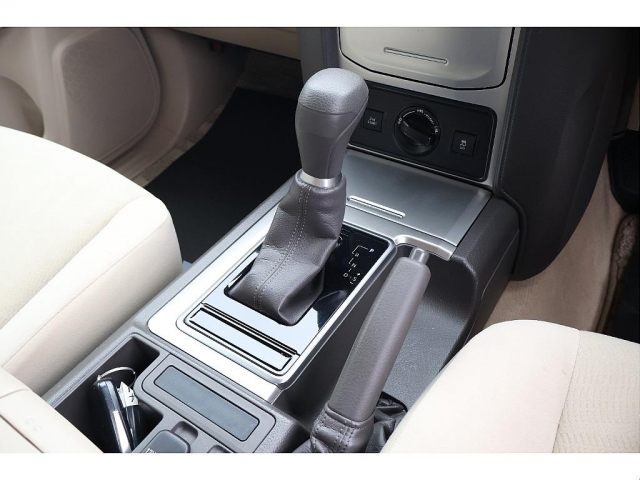 Toyota Land Cruiser Prado 12