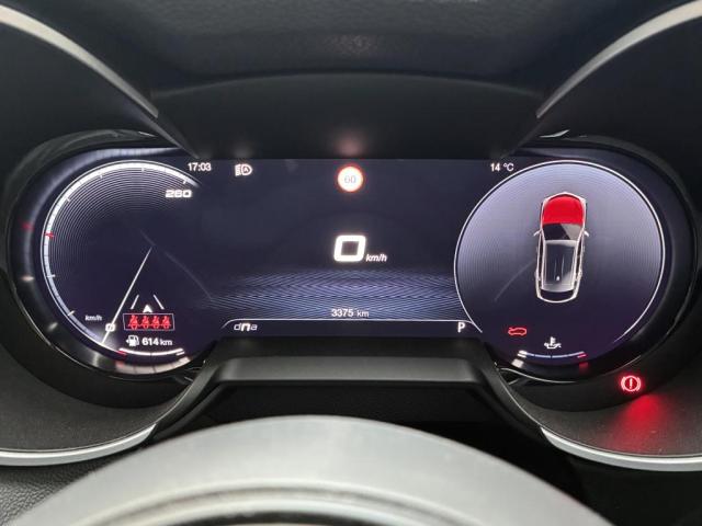 Alfa Romeo Stelvio 7