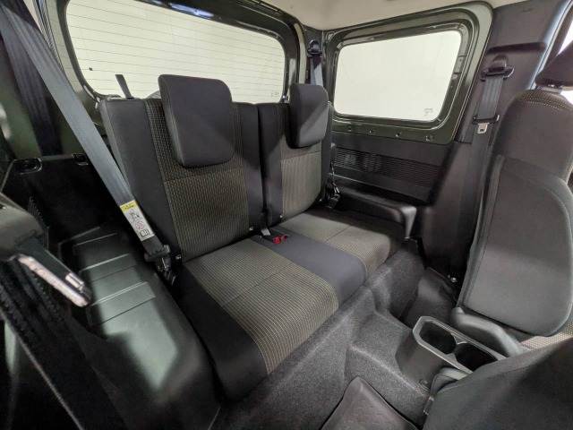 Suzuki Jimny 12