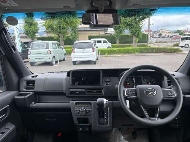 Daihatsu Atrai 11