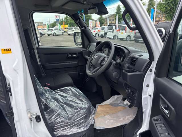 Daihatsu Atrai 8
