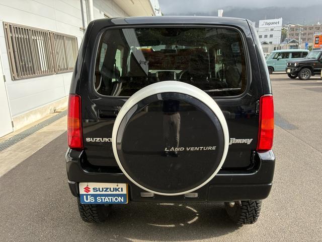 Suzuki Jimny 6
