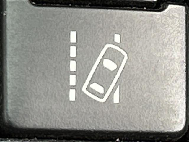 Toyota Sienta 11