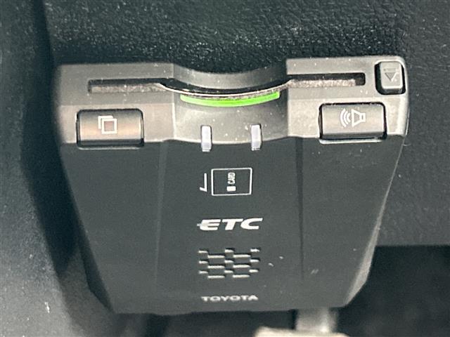 Toyota Sienta 10