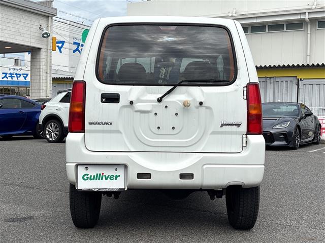 Suzuki Jimny 12