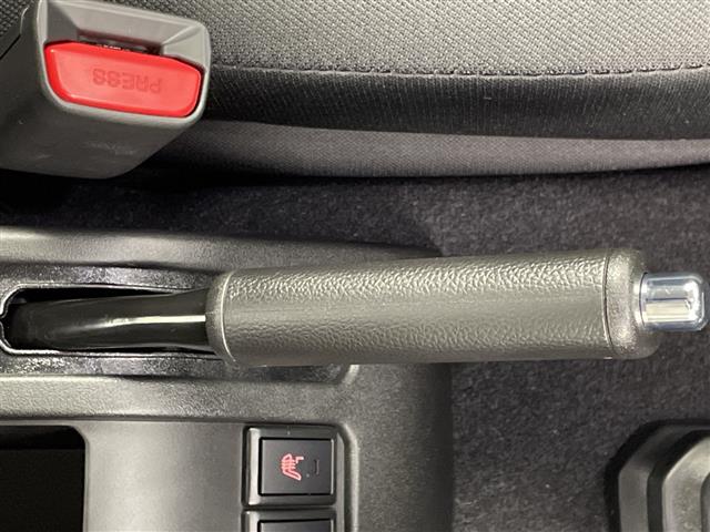 Suzuki Jimny 13