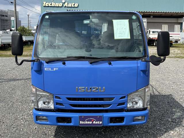 Isuzu Elf 4